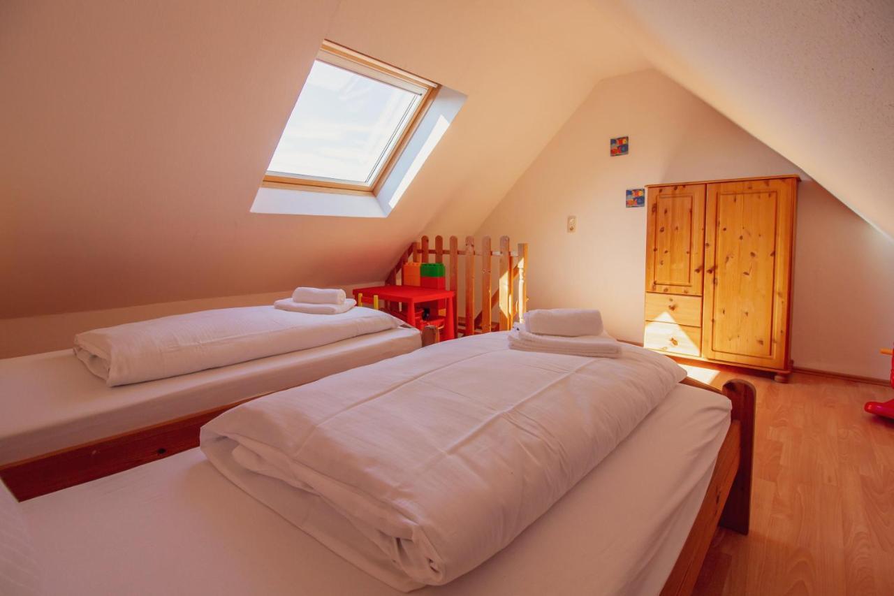 Haus Leuchtturm - Ebbe Apartment Krummhoern Ngoại thất bức ảnh